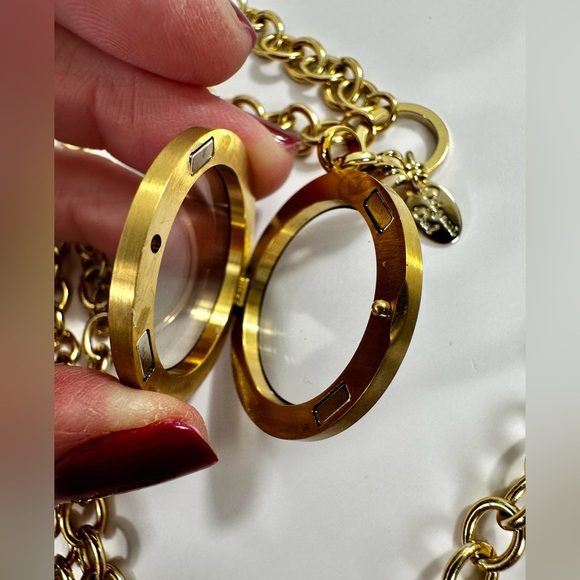 🤍Origami Owl Locket Pendant Necklace - Picture 10 of 13